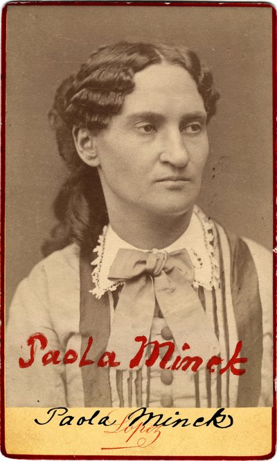 巴黎公社：Paule Minck的肖像（1839-1901）文学女性，记者，Franc-Maconne（Franc Maconne），社会主义和女权主义者，1871年。朦胧。 10,3X6,3厘米 作者 不明